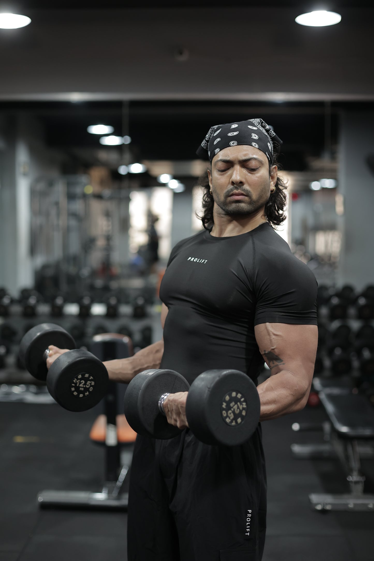 COMPRESSION TSHIRT BLACK