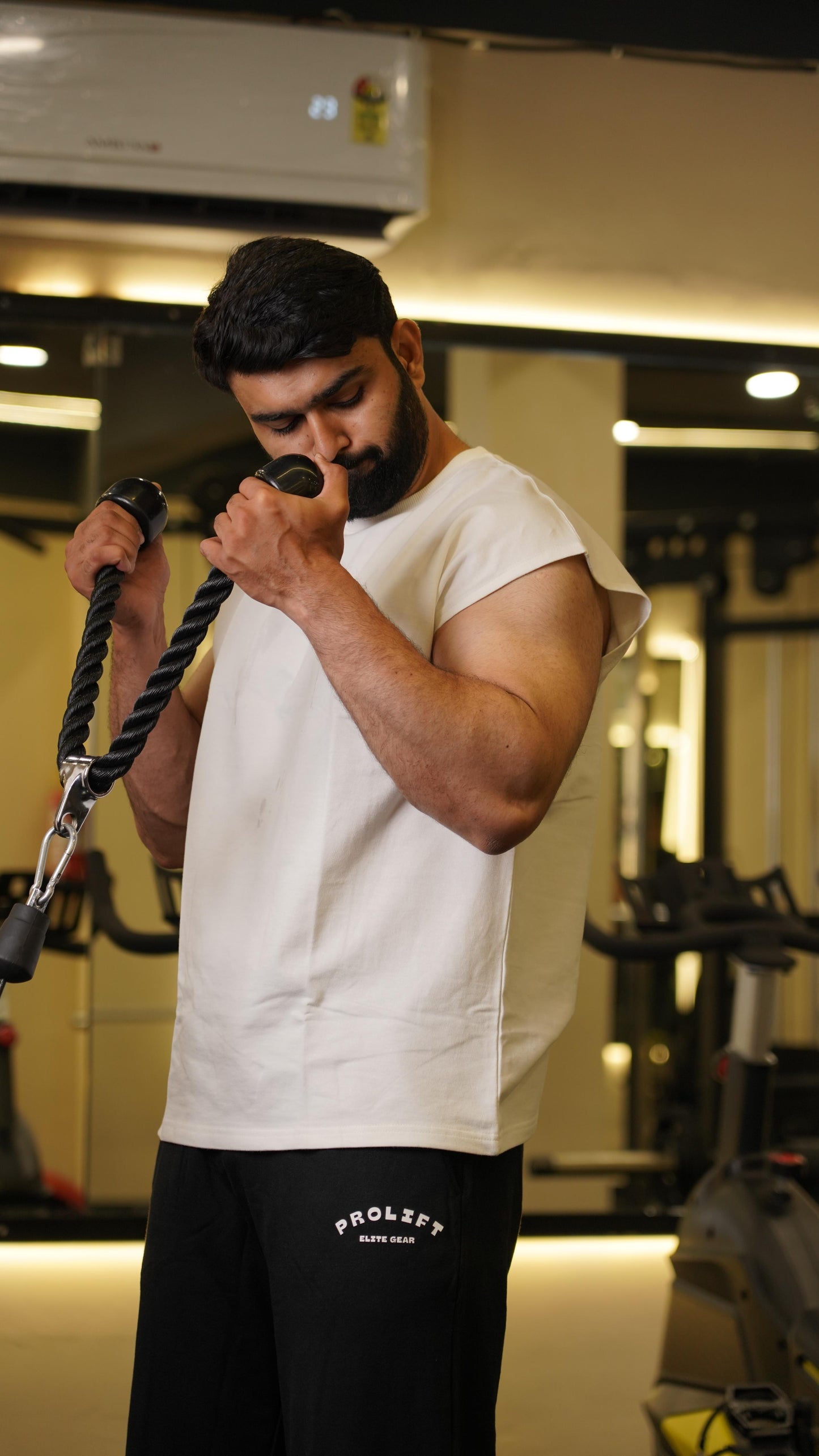 PROLIFT CAPSELEEVES WHITE TANK