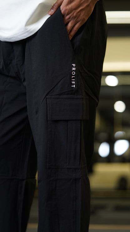 OVERSIZED CARGO PANTS - BLACK